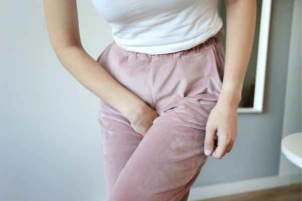 woman struggling with urine incontinence Tamworth