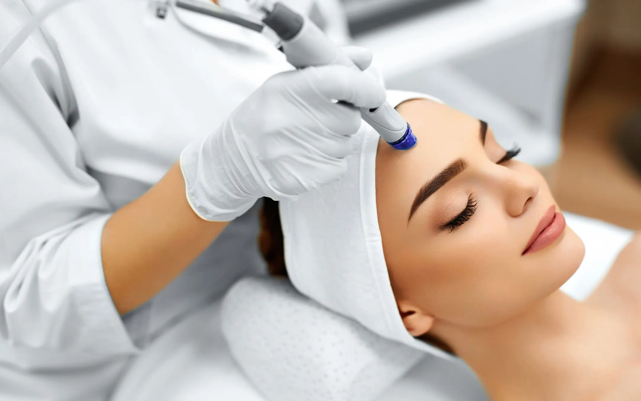 What Is Collagen Lift Therapy and How Can It Help Ageing, Loose Skin Tamworth?
